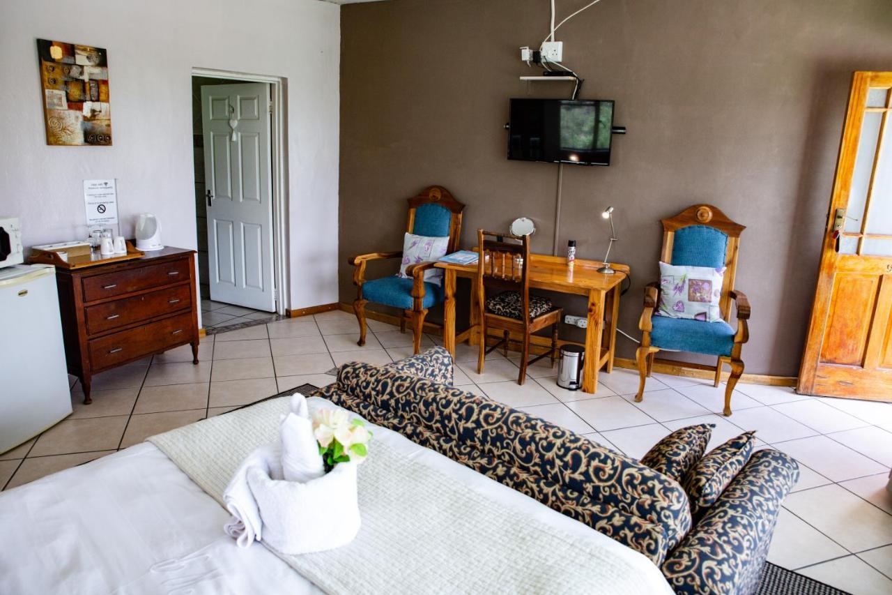 Woodpecker Guesthouse Фіксбург Екстер'єр фото